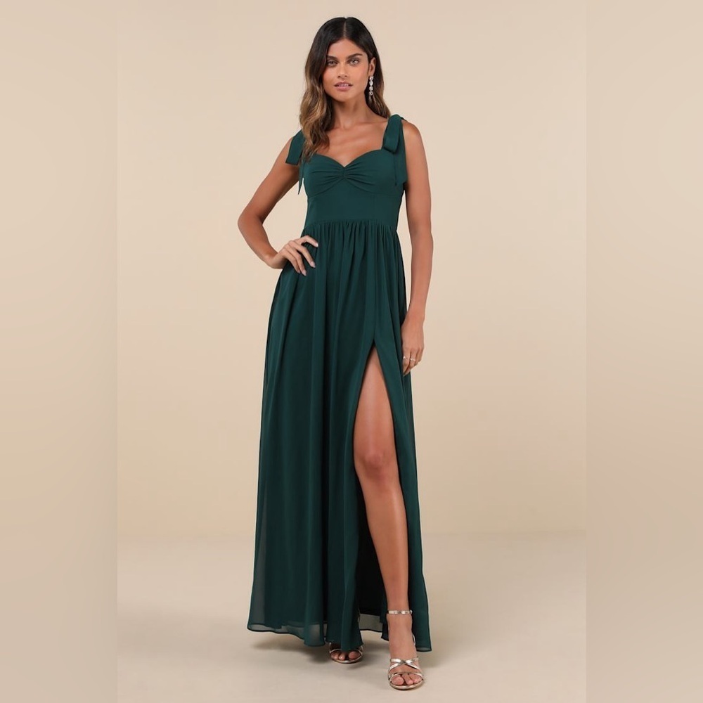 NWT Lulus Radiant Charisma Emerald Chiffon Ruched Tie-Strap Maxi Dress